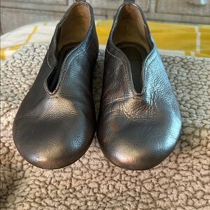 Chic Metallic Leather Women's Loafers